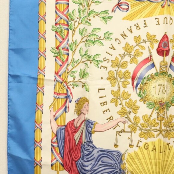 HERMES Carre 90 ""LIBERTE EGALITE FRATERNITE REPUBLIQUE FRANCAISE"" Auth - Picture 7 of 16